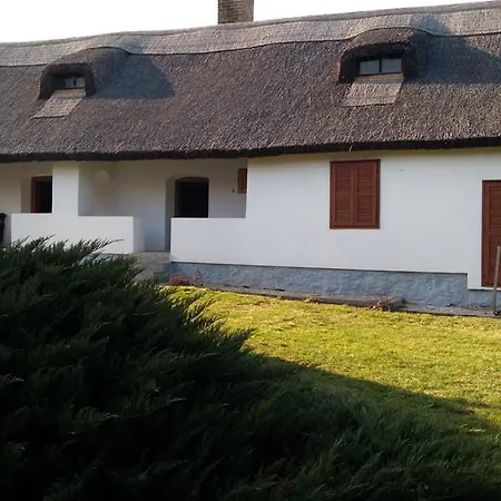 Feriehus Balaton Paloznak